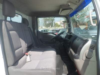 Nissan Cabstar ribaltabile trilaterale Bianco usata San Michele Salentino