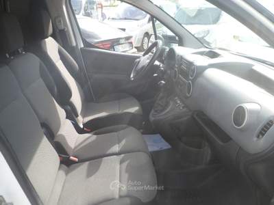 Peugeot Partner furgone 3 posti Bianco usata San Michele Salentino