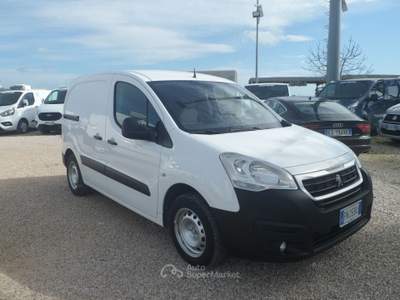 Peugeot Partner furgone 3 posti Bianco usata San Michele Salentino