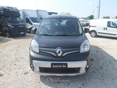 Renault Kangoo maxi 5 posti autovettura Nero usata San Michele Salentino