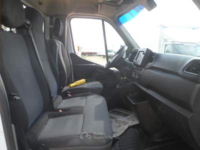Renault Master ribaltabile trilaterale Bianco usata San Michele Salentino