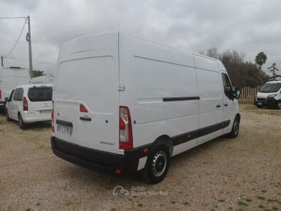 Renault Master furgone lungo Bianco usata San Michele Salentino