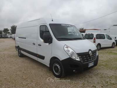 Renault Master furgone lungo Bianco usata San Michele Salentino