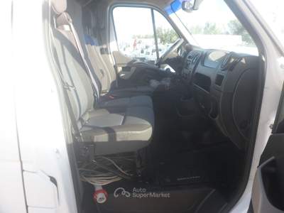 Renault Master medio alto frigo coibentato Bianco usata San Michele Salentino