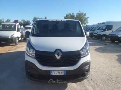 Renault Trafic furgone Bianco usata San Michele Salentino