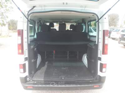 Renault Trafic 9 posti maxi Bianco usata San Michele Salentino
