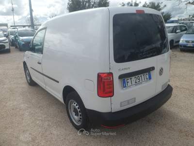 Volkswagen Caddy furgone Bianco usata San Michele Salentino