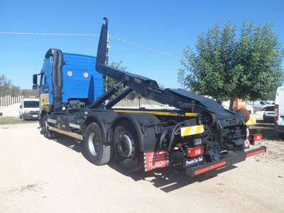 Volvo Serie 400 fh 480 scarrabile Blu/Azzurro usata San Michele Salentino