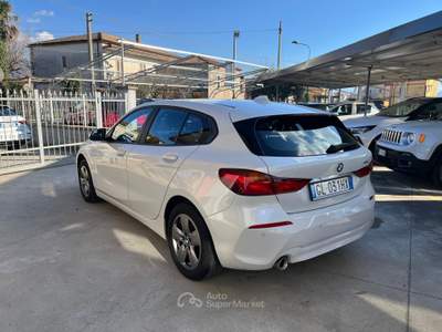 BMW Serie 1 116d 116d Business Advantage auto Bianco usata Sassano