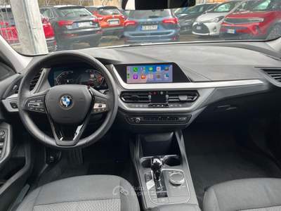 BMW Serie 1 116d 116d Business Advantage auto Bianco usata Sassano