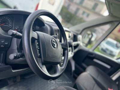Opel Movano 30 2.2 BlueHDi 120 S&S PC-TN Furgone Bianco usata Cercola