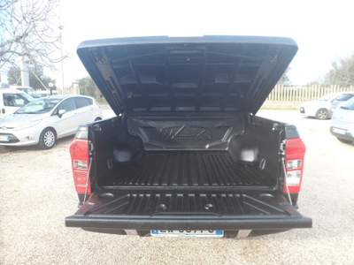 Isuzu D-Max pick-up 4x4 Nero usata San Michele Salentino