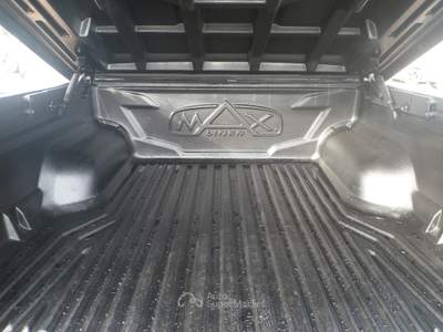 Isuzu D-Max pick-up 4x4 Nero usata San Michele Salentino