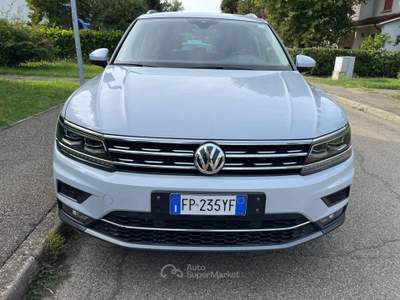 Volkswagen Tiguan 2.0 TDI SCR DSG Advanced BlueMotion Technology Bianco usata Scandiano