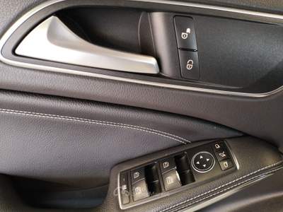 Mercedes-Benz GLA (cdi) Sport auto - NEOPATENTATI Bianco usata Pistoia