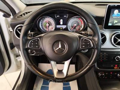 Mercedes-Benz GLA (cdi) Sport auto - NEOPATENTATI Bianco usata Pistoia