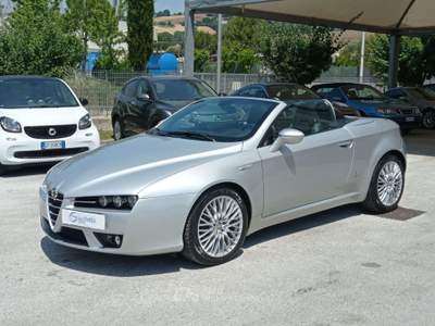 Alfa Romeo Spider Spider 2.2 jts 185cv fatture per 5000 euro Argento usata Osimo