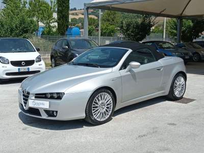 Alfa Romeo Spider Spider 2.2 jts 185cv fatture per 5000 euro Argento usata Osimo