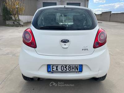 Ford Ka 8V 69CV Euro 6 Bianco usata Gravina in Puglia