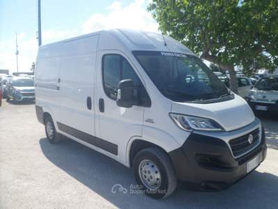 Fiat Ducato furgone medio alto Bianco usata San Michele Salentino