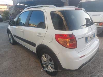 Suzuki SX4 SUZUKI SX4 BENZINA GPL 4X4 usata Maddaloni