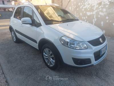 Suzuki SX4 SUZUKI SX4 BENZINA GPL 4X4 usata Maddaloni