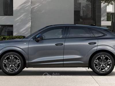 Audi Q3 SPB TFSI 150 kW S tronic quattro S Line Tetto Pano Grigio usata Melegnano