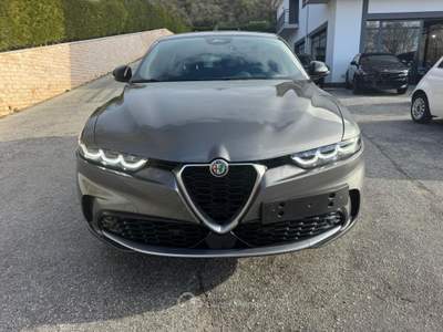 Alfa Romeo Tonale Tonale 1.3 280 CV PHEV AT6 Q4 Trib. Ita. Grigio usata Agnone