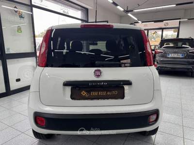 Fiat Panda  1.3 MJT 80 CV S&S Lounge Bianco usata Andria