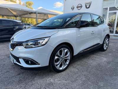 Renault Scénic Scénic dCi 8V 110 CV EDC Energy Bose Bianco usata Mesagne Renault Scénic Scénic dCi 8V 110 CV EDC Energy Bose Bianco usata Mesagne