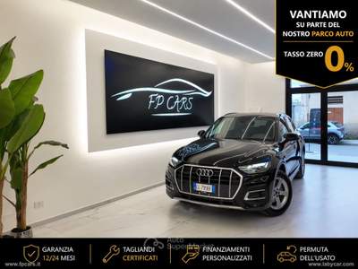 Audi Q5 Q5 40 TDI 204CV QUATTRO S TRONIC SPORT Nero usata Cerignola