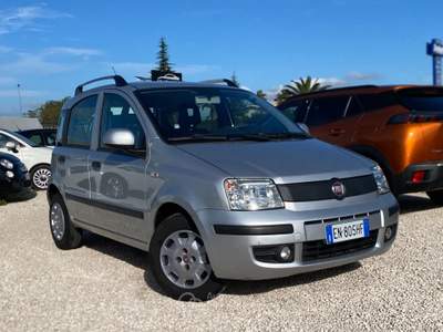 Fiat Panda Lounge NEOPATENTATI E UNICO PROPRIETARIO Grigio usata Corato