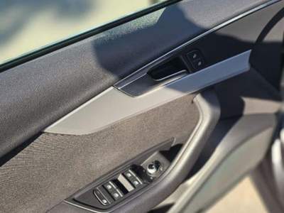 Audi A4 Avant 35 TDI/163 CV S tronic S line edition Grigio usata Trebaseleghe