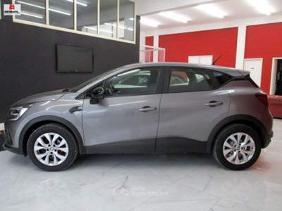 Renault Captur TCe 90 CV Techno Grigio usata Vittoria