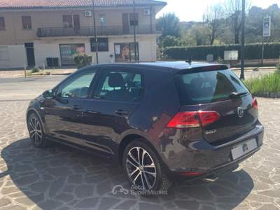 Volkswagen Golf SERIE 7 1.6 TDI 110 CV 5p. Highline Grigio usata Frosinone