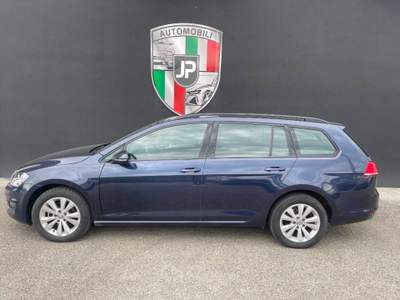 Volkswagen Golf 1.6 tdi Comfortline Business 110cv dsg Blu/Azzurro usata Vedelago