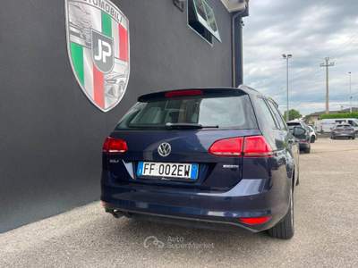 Volkswagen Golf 1.6 tdi Comfortline Business 110cv dsg Blu/Azzurro usata Vedelago