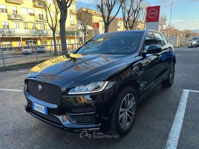 Jaguar F-Pace 2.0 D 240 CV AWD aut. R-Sport Nero usata Casalgrande