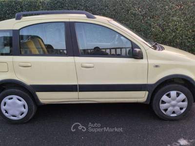 Fiat Panda 1.2 4x4 Climbing Giallo usata Lomazzo