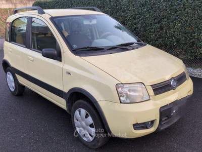 Fiat Panda 1.2 4x4 Climbing Giallo usata Lomazzo