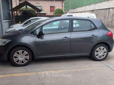 Toyota Auris 5p. Grigio usata Lomazzo