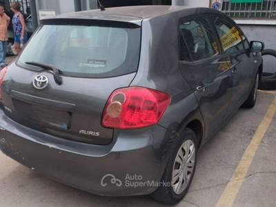 Toyota Auris 5p. Grigio usata Lomazzo