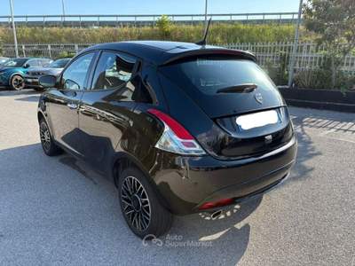 Lancia Ypsilon LANCIA YPSILON HYBRID PLATINO usata Pagani