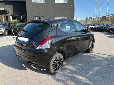 Lancia Ypsilon LANCIA YPSILON HYBRID PLATINO usata Pagani