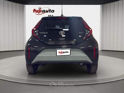 Toyota Aygo X Aygo X 1.5 hybrid Icon e-cvt Nero usata Bra