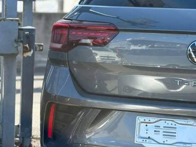 Volkswagen T-Roc 2.0 tdi R-Line 150cv dsg Grigio usata Ercolano