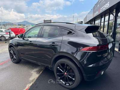 Jaguar E-Pace D180 SE AWD R DYNAMIC TETTO KAMERA 20 LED Nero usata Ciampino
