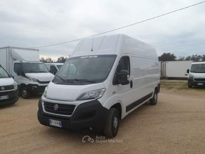 Fiat Ducato furgone lungo tetto alto Bianco usata San Michele Salentino