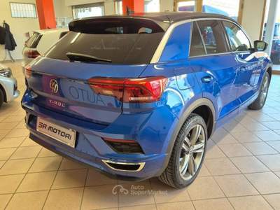 Volkswagen T-Roc 1.5 TSI ACT DSG Sport R-LINE Blu/Azzurro usata Stra