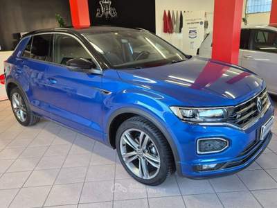Volkswagen T-Roc 1.5 TSI ACT DSG Sport R-LINE Blu/Azzurro usata Stra